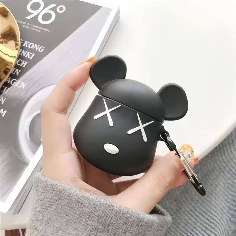 Black bear airpods case