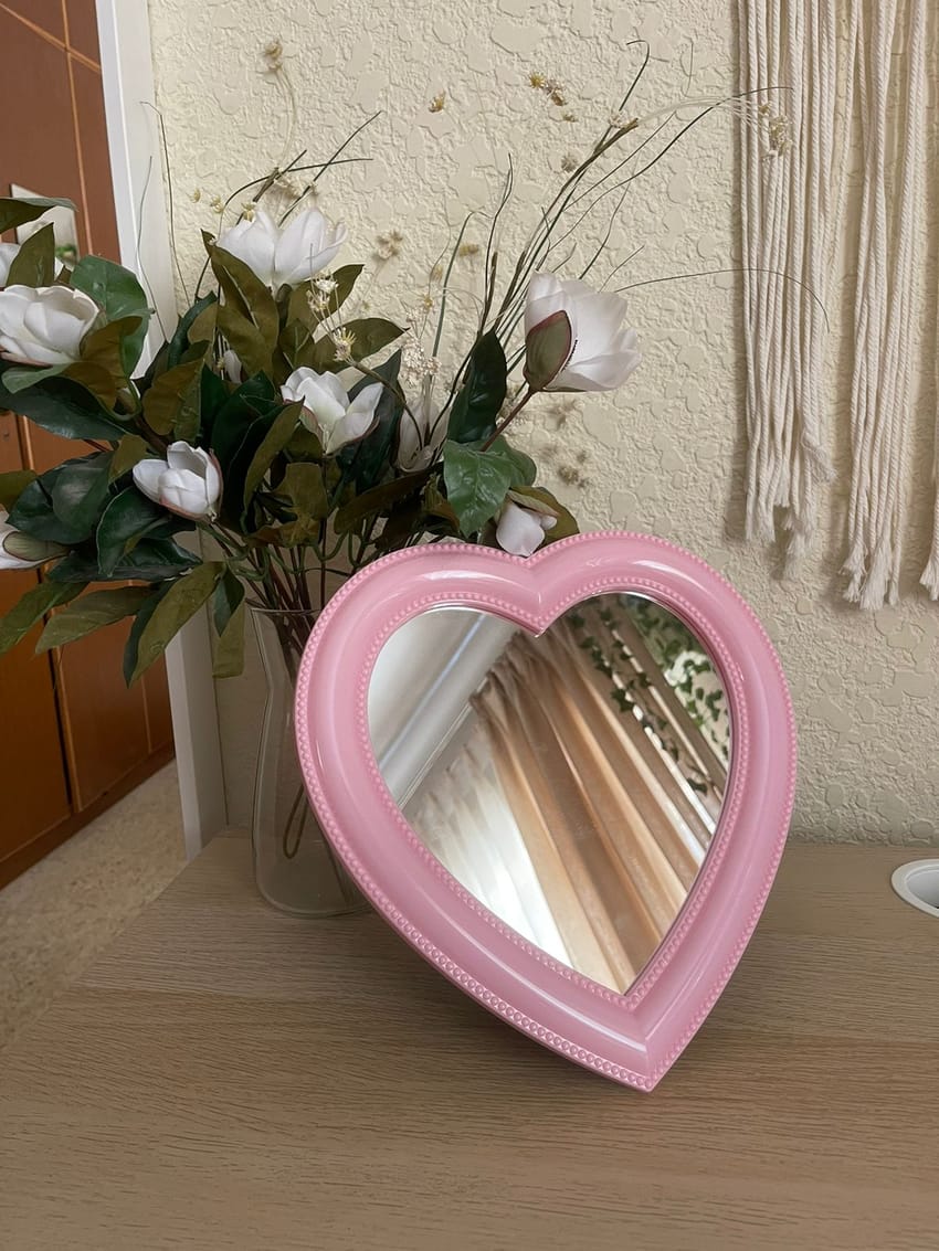 pink heart mirror