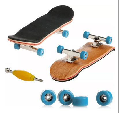 Mini skateboard