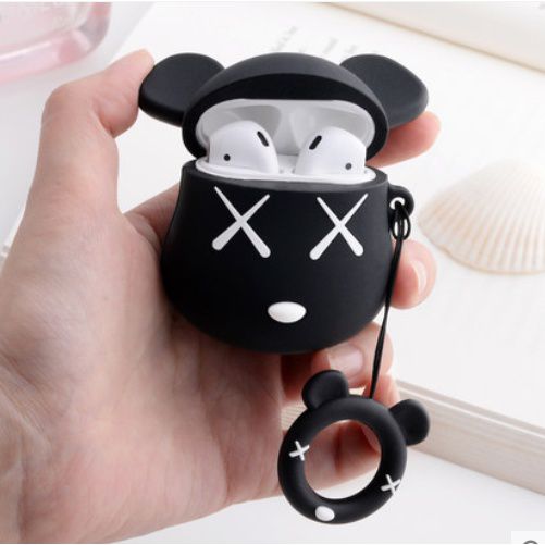 Black bear airpods case