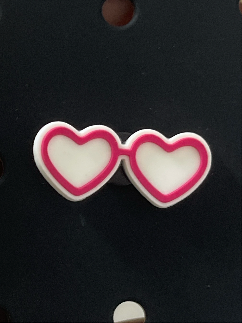 Heart Glasses charm