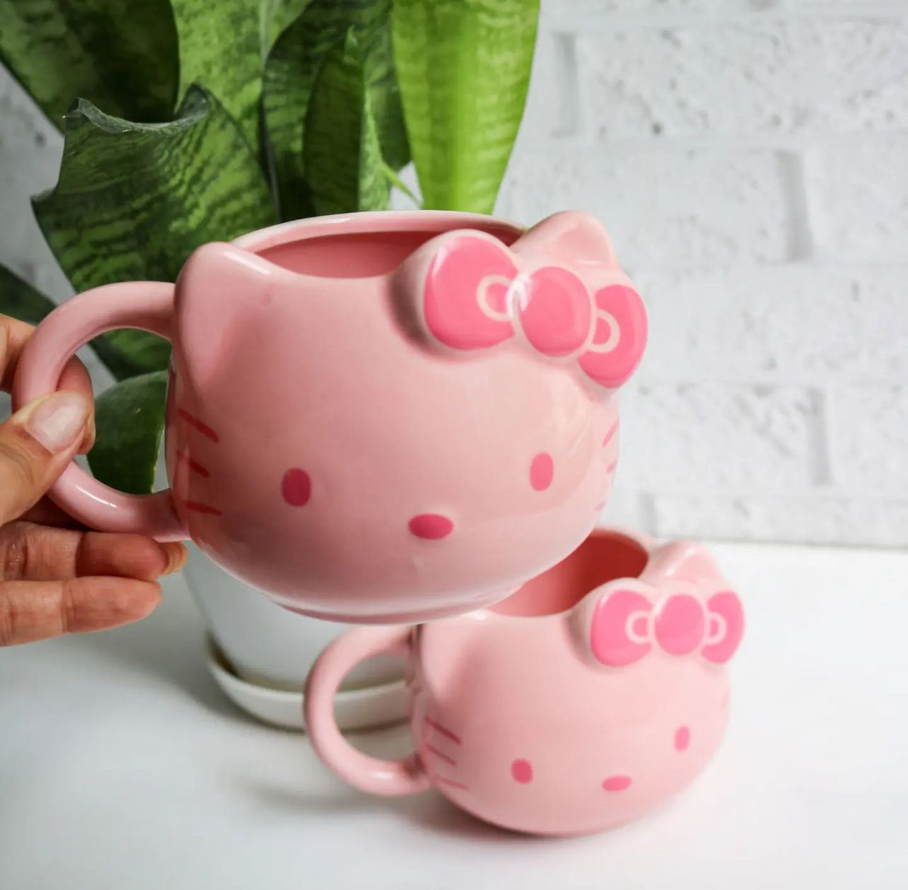 Hello kitty mug