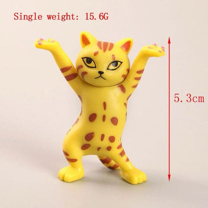 Mini cat figures set