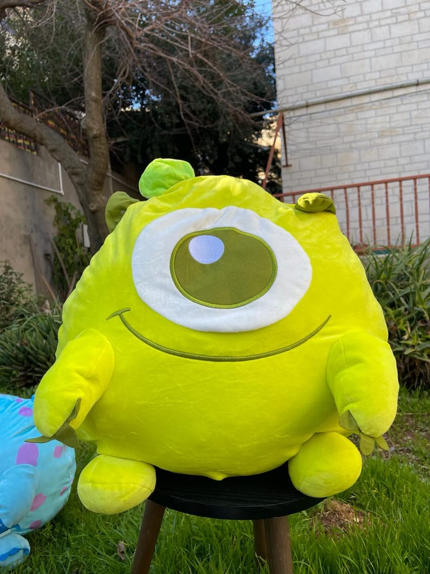 Mike monster round plush