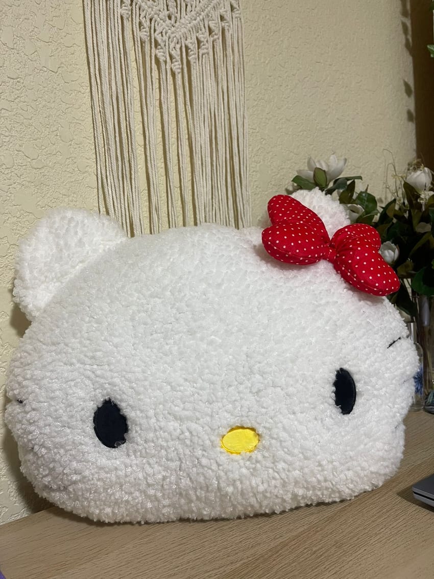 Hello kitty fuzzy pillow